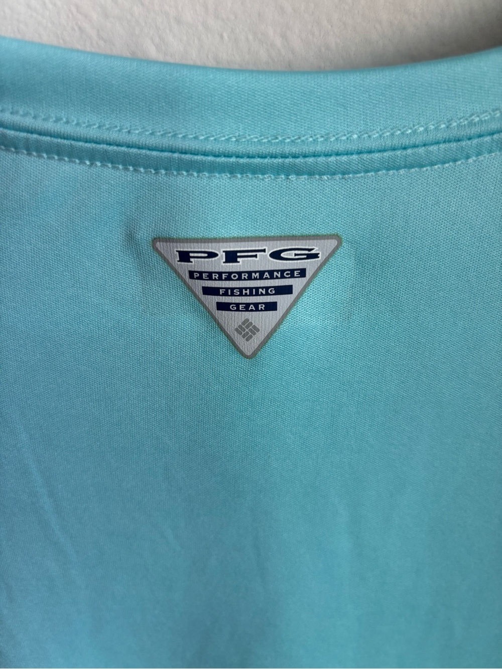 Columbia women’s Long-Sleeve PFG in Aqua Blue large size - Picture 5 of 6